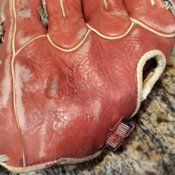 Rare Vintage Red Everlast Wing Tip Back Leather Baseball Glove Fielders Mitt RHT - Picture 4 of 14